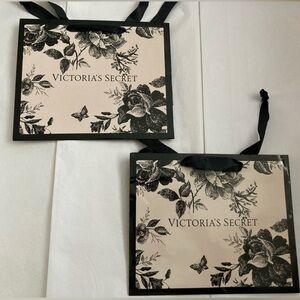NEW Victoria's Secret 2 Black and Cream Floral Gift Bags